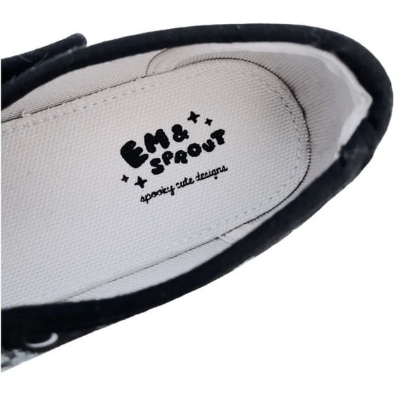 NWT Luna Moth Flats - Mary Jane Shoes - Picture 2 of 4